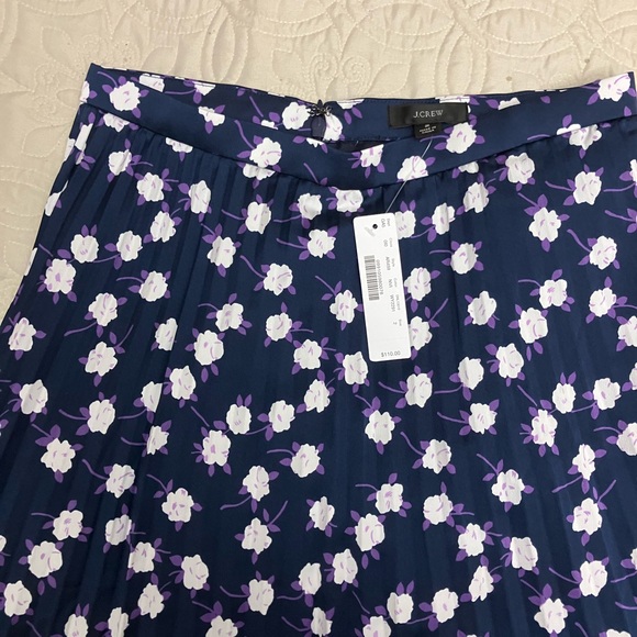 🆕️ J Crew Pleated Midi Skirt Scattered Peony - Picture 3 of 4